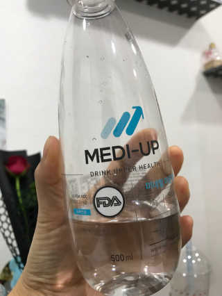 메디덴코 메디업 — 5점을 준 리뷰어가 2018년 3월 올린 사용 사진