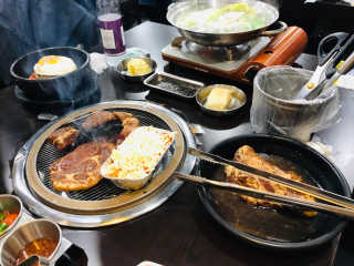 [두툼갈비] 두툼갈비 2인분 + 매콤치즈버섯 set — 5점을 준 리뷰어가 2018년 11월 올린 사용 사진