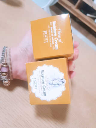 지고트 마유 모이스처 크림 70ml — 5점을 준 리뷰어가 2019년 3월 올린 사용 사진