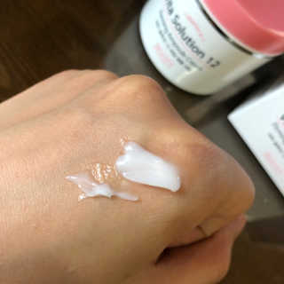 지고트 비타솔루션12 퍼밍 앰플 크림 100ml — 4점을 준 리뷰어가 2019년 7월 올린 사용 사진