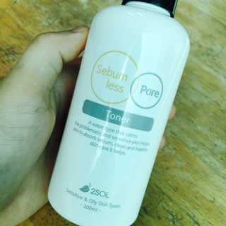 이솔화장품 이솔 세범 리스 포어 토너 200ml — 5점을 준 리뷰어가 2018년 8월 올린 사용 사진