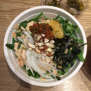 비비다; 낙지 [비비다;낙지 현백 판교점] 낙지 비빔밥 4개 中 택2 — 3.33점을 준 리뷰어가 2018년 8월 올린 사용 사진