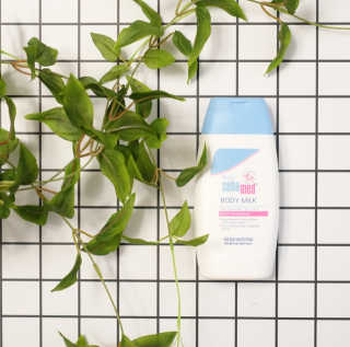 세바메드 베이비 바디밀크 200ml — 5점을 준 리뷰어가 2020년 1월 올린 사용 사진