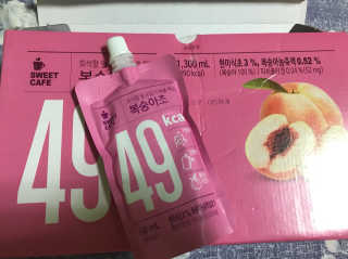 스위트 카페 스위트카페 복숭아초,자몽초 — 4점을 준 리뷰어가 2018년 8월 올린 사용 사진