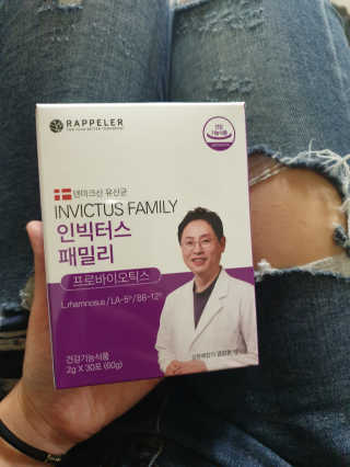 라플레 유해균을 이겨 튼튼한 장으로,  인빅터스 패밀리 — 5점을 준 리뷰어가 2019년 12월 올린 사용 사진