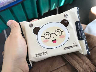 달곰이 물티슈 — 5점을 준 리뷰어가 2017년 8월 올린 사용 사진