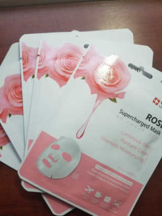 SNP Supercharged Mask_Rose Centifoli Flower — 3.5점을 준 리뷰어가 2018년 12월 올린 사용 사진