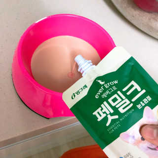 [빙그레] 에버그로 생유산균 1봉（10포입）+펫밀크2팩 — 5점을 준 리뷰어가 2019년 5월 올린 사용 사진