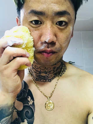 룰라러브 모공관리 끝 지중해산 천연해면 바디스펀지 — 5점을 준 리뷰어가 2018년 4월 올린 사용 사진