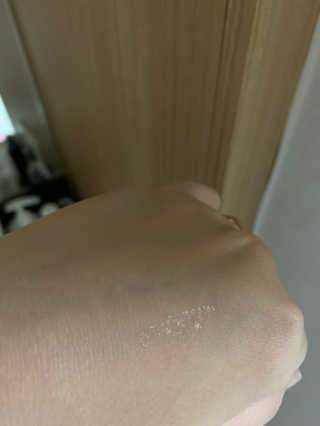 [블랙루즈] 펄블리 아이 글리터 2종 — 4점을 준 리뷰어가 2019년 1월 올린 사용 사진