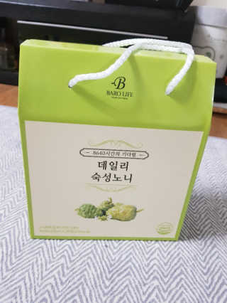[바로푸드] 데일리 숙성노니원액 30ml x 28팩_1박스 — 4점을 준 리뷰어가 2019년 6월 올린 사용 사진