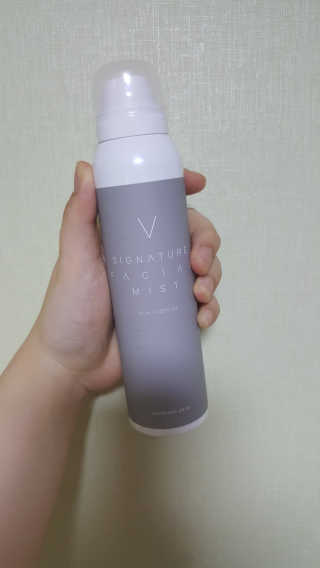 브이코스메틱 V브이 시그니처 안개분사 미스트 — 5점을 준 리뷰어가 2018년 8월 올린 사용 사진