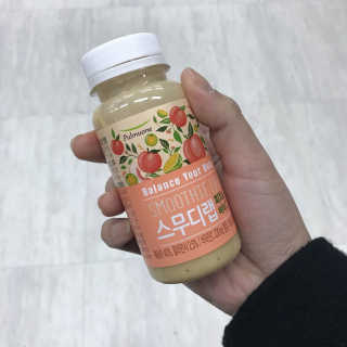 풀무원 스무디랩 피치&비타 — 3.83점을 준 리뷰어가 2017년 11월 올린 사용 사진