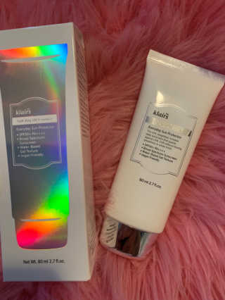 소프트 에어리 UV 에센스 SPF 50 PA ++++ — 5점을 준 리뷰어가 2019년 4월 올린 사용 사진
