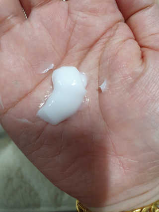 (주)에네스티 내추럴 촉촉  오트밀 바디로션 500ml — 5점을 준 리뷰어가 2020년 3월 올린 사용 사진