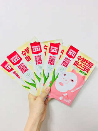 미팩토리 수분 만땅 마스크팩 5매 — 2.33점을 준 리뷰어가 2018년 2월 올린 사용 사진