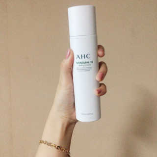 AHC 에이 에이치 씨 미니멀 10 워터리 에센스 — 5점을 준 리뷰어가 2018년 12월 올린 사용 사진