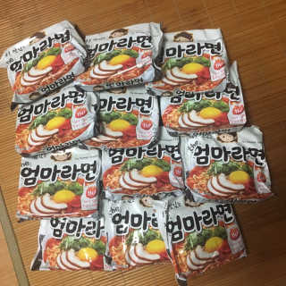 라면 그대로가 제일 맛있는 더엄마라면 — 5점을 준 리뷰어가 2019년 7월 올린 사용 사진