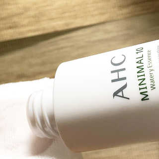 AHC 에이 에이치 씨 미니멀 10 워터리 에센스 — 5점을 준 리뷰어가 2018년 12월 올린 사용 사진