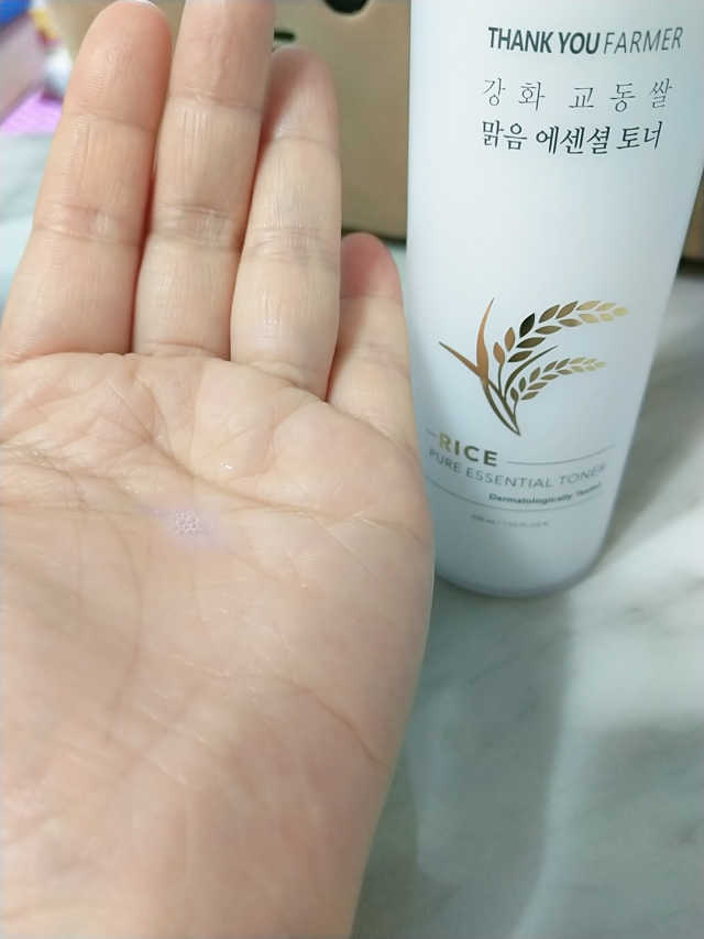 땡큐파머 강화 교동쌀 맑음 에센셜 토너 리뷰 사진