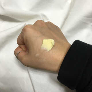 비스페라 강력보습,내 피부를 지켜주는 마유크림 — 4점을 준 리뷰어가 2018년 1월 올린 사용 사진