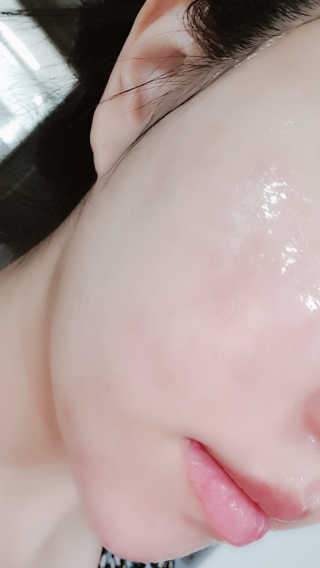 메르셀 샤르르마스크 메르셀 샤르르 마스크 멜팅 콜라겐 — 5점을 준 리뷰어가 2018년 9월 올린 사용 사진