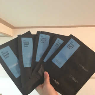 레이블옴므-labelhomme 레이블옴므 티유 마린 슈트 마스크팩(5EA) — 4.5점을 준 리뷰어가 2018년 1월 올린 사용 사진