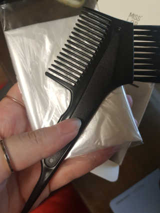 (주)에네스티 미스랩 더블 클리닉 헤어 컬러 크림 — 4점을 준 리뷰어가 2019년 9월 올린 사용 사진