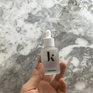 키노닉스 펀더멘탈 하이드레이팅 앰플 부스터 — 5점을 준 리뷰어가 2019년 4월 올린 사용 사진