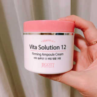 지고트 비타솔루션12 퍼밍 앰플 크림 100ml — 1점을 준 리뷰어가 2019년 6월 올린 사용 사진