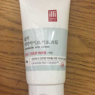 일리윤 세라마이드 아토 집중 크림 — 5점을 준 리뷰어가 2017년 6월 올린 사용 사진