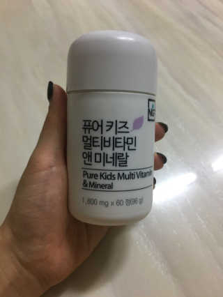네츄럴굿띵스 퓨어 키즈 멀티비타민 앤 미네랄 30일분 — 4점을 준 리뷰어가 2017년 12월 올린 사용 사진