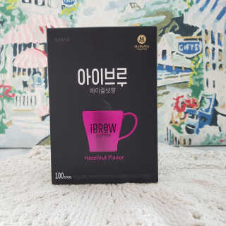한국맥널티 아이브루 헤이즐넛향 100T — 4.5점을 준 리뷰어가 2019년 11월 올린 사용 사진