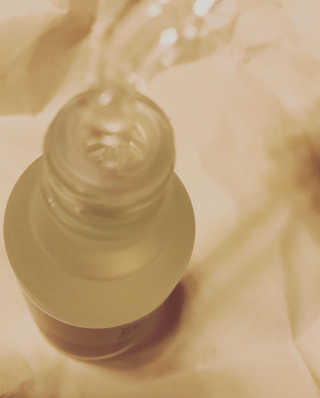 [마녀 공장] 발가락 토미 니아신 에센스 50ml — 5점을 준 리뷰어가 2019년 6월 올린 사용 사진