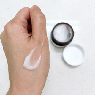 바이 위시트랜드 VITAMIN 75 CREAM — 4.33점을 준 리뷰어가 2018년 8월 올린 사용 사진