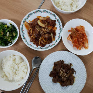 미티스트 더 맛있는 소담 소불고기 + 도담 돼지 불고기 — 4점을 준 리뷰어가 2019년 2월 올린 사용 사진