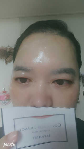 웰더마 사파이어 콜라겐 임팩트 에센셜 마스크 — 5점을 준 리뷰어가 2019년 5월 올린 사용 사진