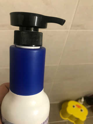 쿨 샴푸 바디워시 아스산타 기린화장품 500ml — 5점을 준 리뷰어가 2018년 4월 올린 사용 사진