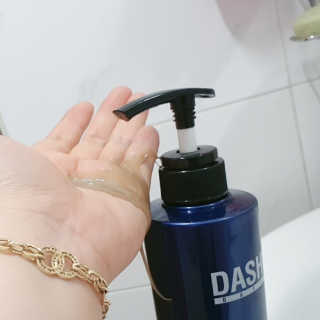 다슈코리아 다슈 데일리 단백질 한방 두피 골드 샴푸 500ml — 5점을 준 리뷰어가 2020년 3월 올린 사용 사진