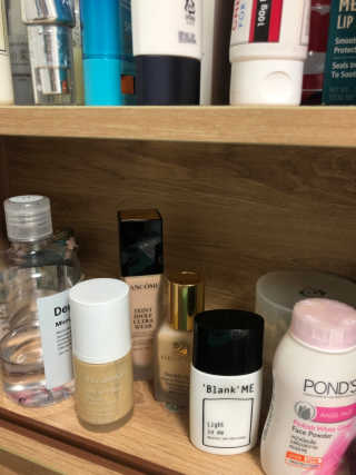 블랭크미 모이스쳐 코트 베이스 프라이머 — 4.5점을 준 리뷰어가 2019년 7월 올린 사용 사진