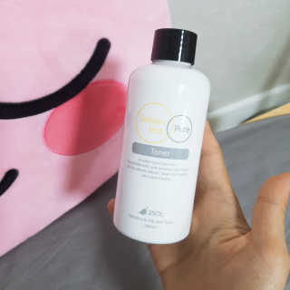 이솔화장품 이솔 세범 리스 포어 토너 200ml — 4.67점을 준 리뷰어가 2018년 8월 올린 사용 사진