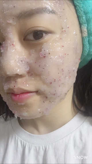 23years old 아쿠아밥 모델링 마스크 — 4점을 준 리뷰어가 2017년 5월 올린 사용 사진