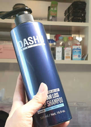다슈코리아 다슈 데일리 단백질 한방 두피 골드 샴푸 500ml — 5점을 준 리뷰어가 2019년 9월 올린 사용 사진