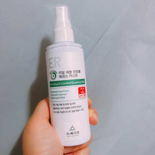 Dr.메디션 이알세붐컨트롤 에센스미스트 [피지조절] — 4.33점을 준 리뷰어가 2018년 8월 올린 사용 사진