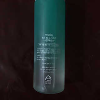 오지아이 워터 밤 모이스처 스킨 에센스 180ml — 5점을 준 리뷰어가 2019년 12월 올린 사용 사진