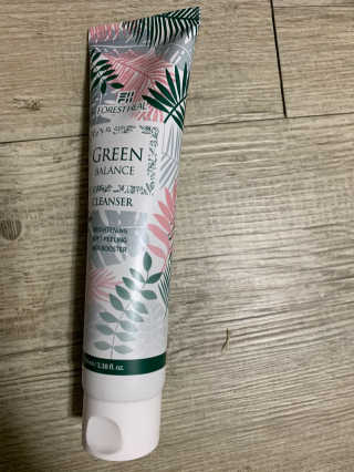 포레스트힐 그린 밸런스 클렌져 100ml + 토끼 헤어밴드 — 4.5점을 준 리뷰어가 2020년 2월 올린 사용 사진