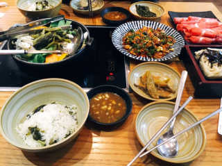 미스터시래기_수원점 [미스터시래기_수원]시래기샤브샤브와 꼬막무침2인SET — 5점을 준 리뷰어가 2019년 1월 올린 사용 사진