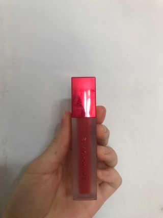 [블랙루즈] 에어 핏 벨벳틴트 시즌1 7종 중 택1+랜덤1 — 5점을 준 리뷰어가 2018년 11월 올린 사용 사진