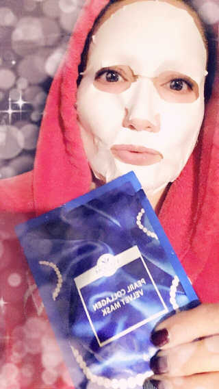 Pearl Collagen Velvet Mask 1 BOX by YVESOM — 5점을 준 리뷰어가 2019년 2월 올린 사용 사진