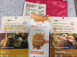 MCP 하이몰 마법의치킨가루2봉랜덤 + 코코넛허니버터2봉 — 4점을 준 리뷰어가 2020년 3월 올린 사용 사진